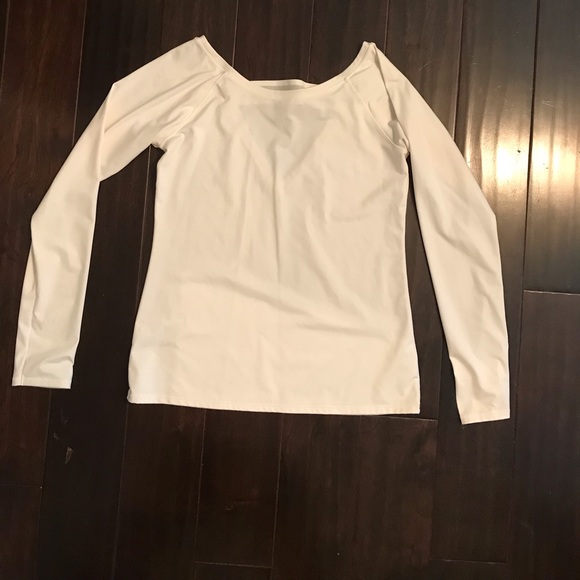 CALIA by Carrie Underwood Long Sleeve, Open Back - Picture 2 of 3